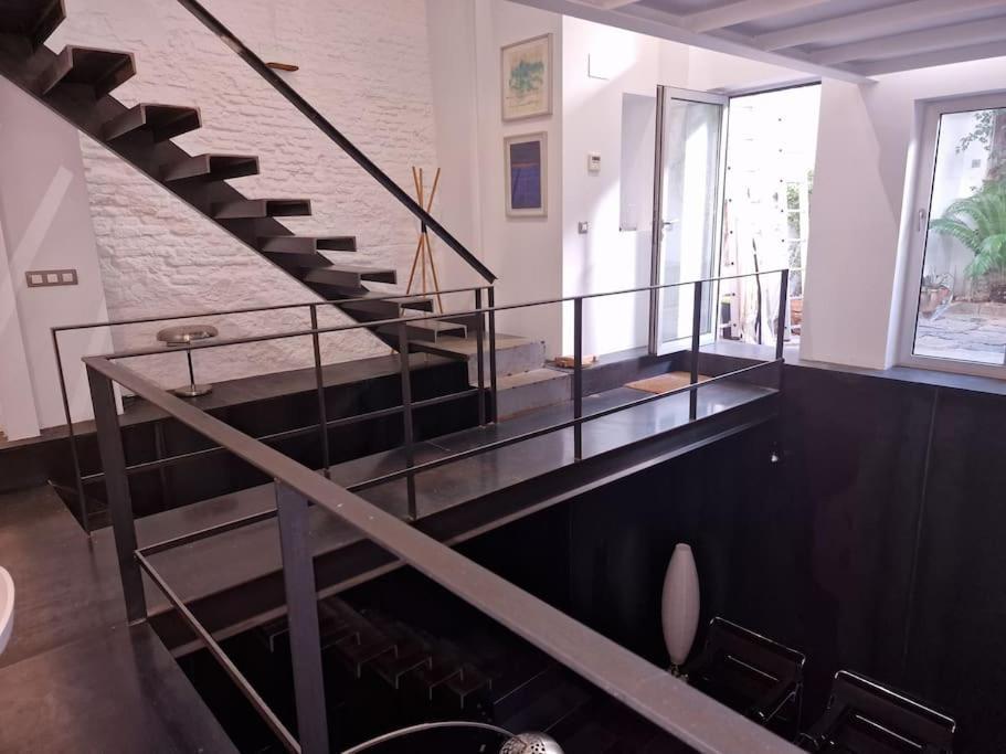 Exclusivo Apartamento De Diseno Centro Sevilla Matahacas Bajo エクステリア 写真